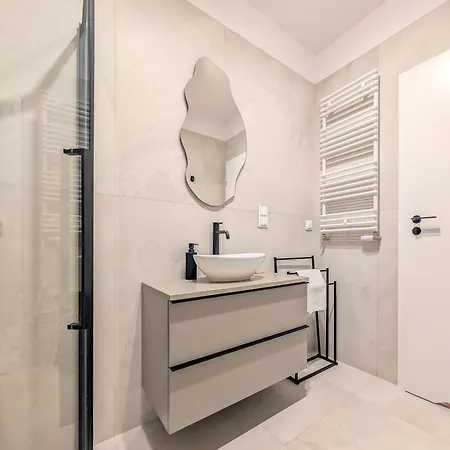 Czysta Chic Harmony By Bookinghost * Wrocław