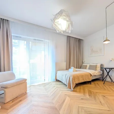 Czysta Chic Harmony By Bookinghost Apartment *